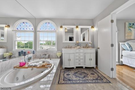 103 Oak Crest Drive Branchburg NJ 08853