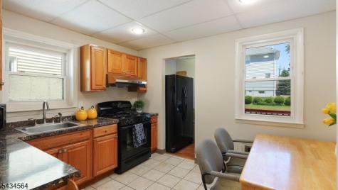 61 W Clay Avenue Roselle Park NJ 07204