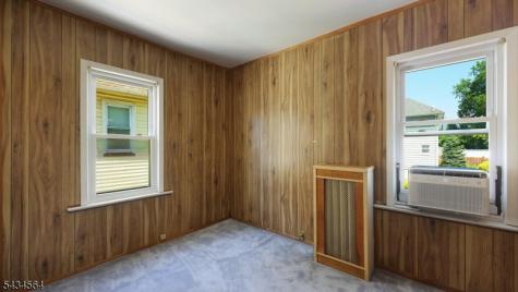 61 W Clay Avenue Roselle Park NJ 07204