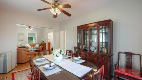 61 W Clay Avenue Roselle Park NJ 07204