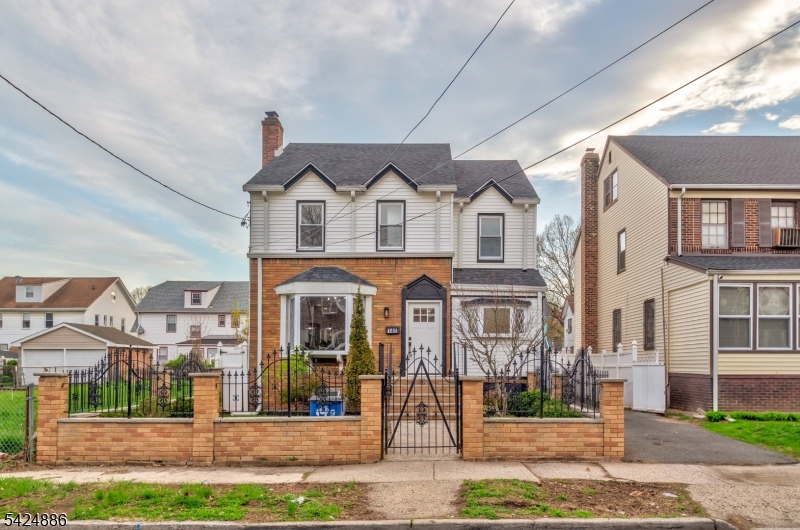 148 Hansbury Avenue Newark NJ 07112