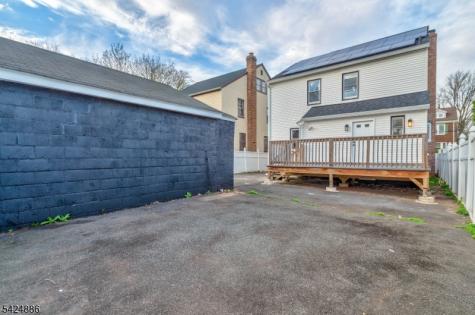 148 Hansbury Avenue Newark NJ 07112