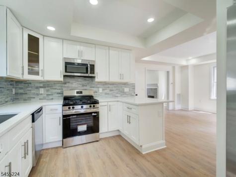 187 Rutledge Avenue East Orange NJ 07017