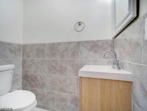 187 Rutledge Avenue East Orange NJ 07017