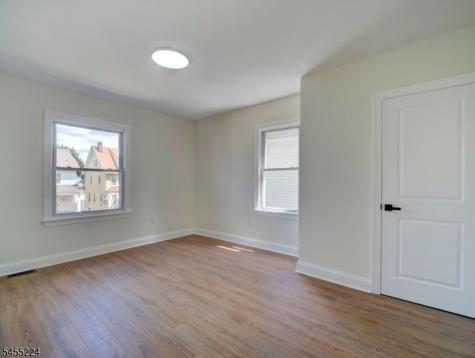 187 Rutledge Avenue East Orange NJ 07017