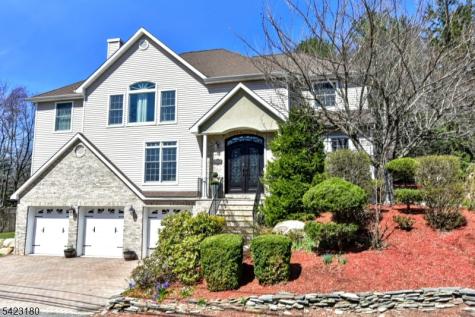 1 Kingsland Road Montville NJ 07005