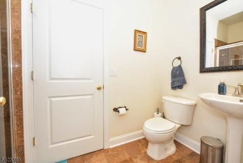 1 Kingsland Road Montville NJ 07005