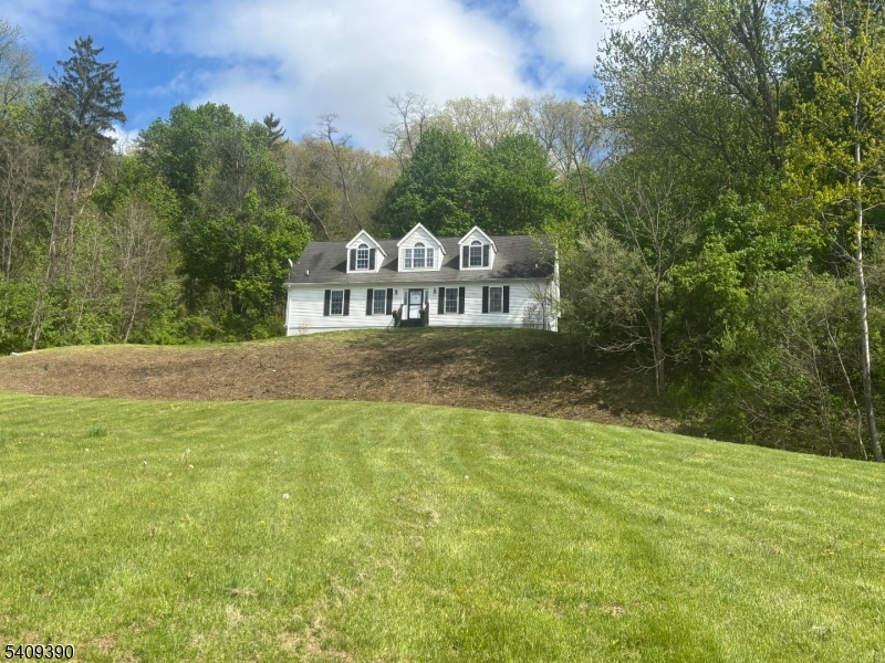 738 County Road 519 White NJ 07823