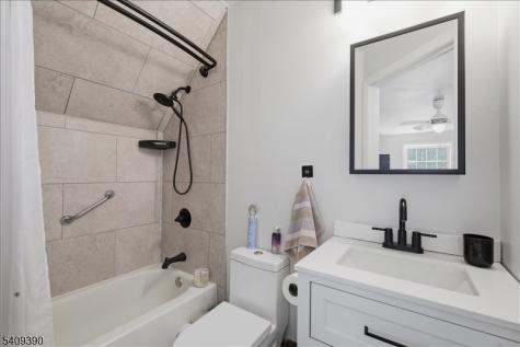 738 County Road 519 White NJ 07823