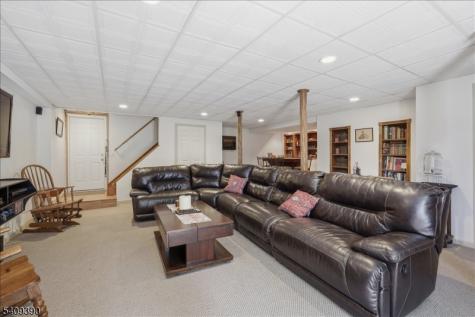 738 County Road 519 White NJ 07823