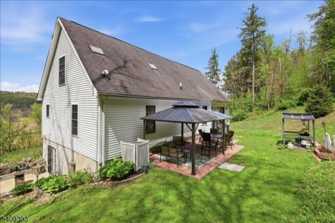 738 County Road 519 White NJ 07823