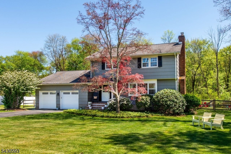 87 Oakdale Road Chester NJ 07930