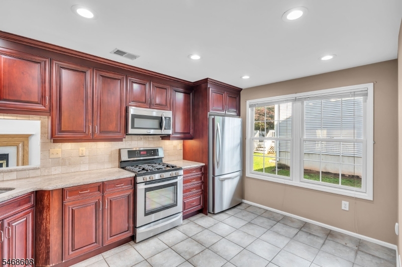 44 Plantation Road Readington NJ 08889