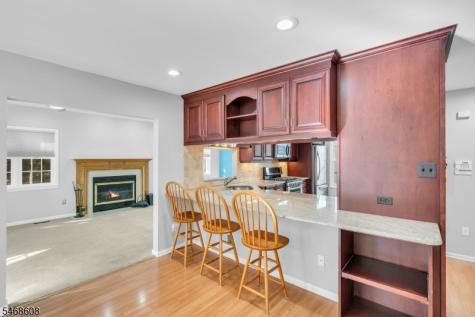 44 Plantation Road Readington NJ 08889
