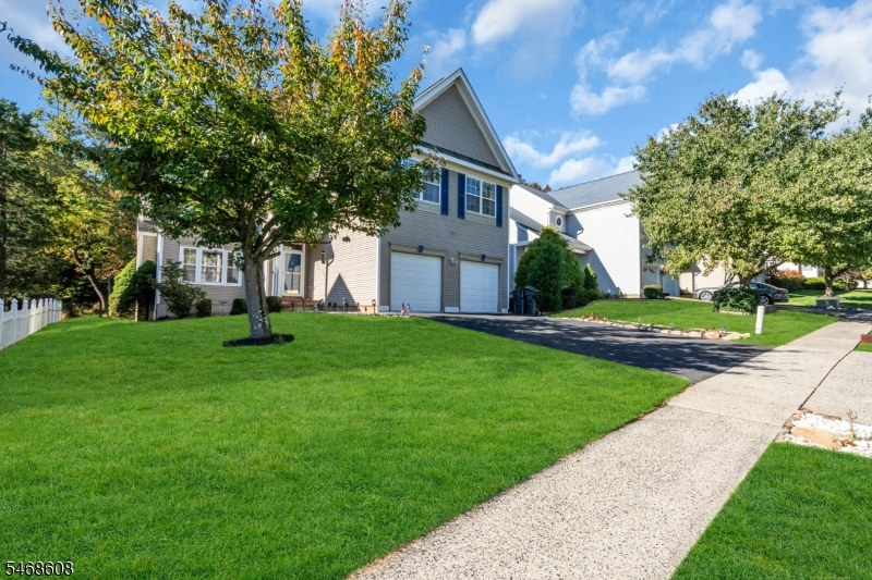 44 Plantation Road Readington NJ 08889
