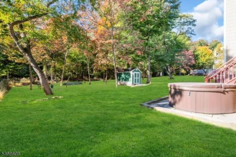 44 Plantation Road Readington NJ 08889
