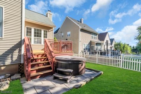 44 Plantation Road Readington NJ 08889