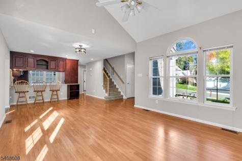 44 Plantation Road Readington NJ 08889