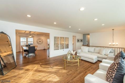 8 Cypress Court Fairfield NJ 07004