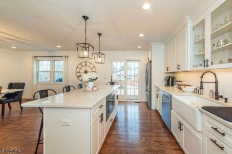 8 Cypress Court Fairfield NJ 07004
