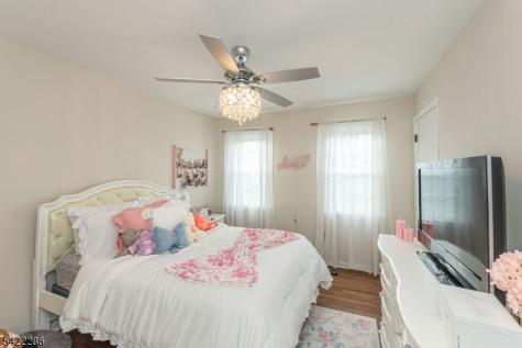 8 Cypress Court Fairfield NJ 07004