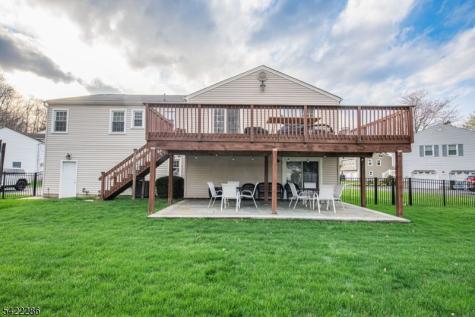8 Cypress Court Fairfield NJ 07004
