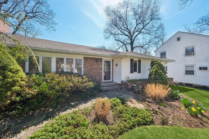 40 Birchwood Avenue West Orange NJ 07052