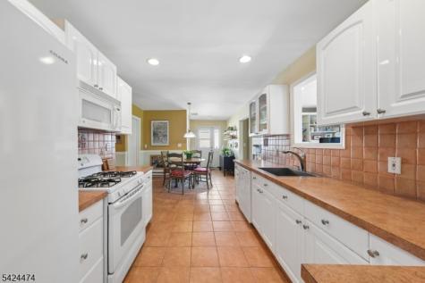 40 Birchwood Avenue West Orange NJ 07052