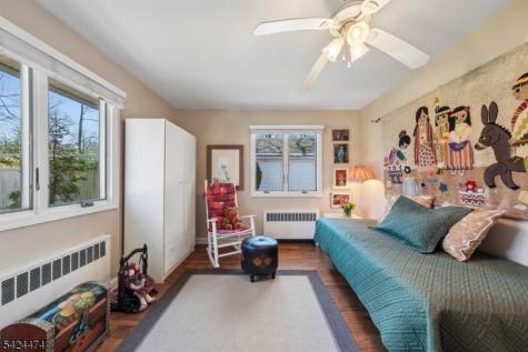 40 Birchwood Avenue West Orange NJ 07052
