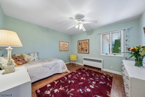 40 Birchwood Avenue West Orange NJ 07052