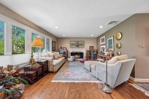 40 Birchwood Avenue West Orange NJ 07052