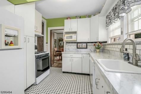 119 Lamberts Mill Road Westfield NJ 07090