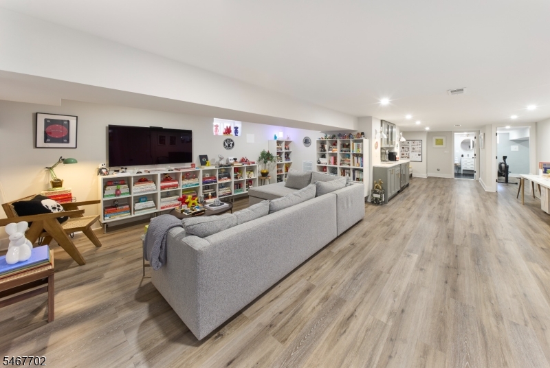 46 Ridgeway Avenue West Orange NJ 07052