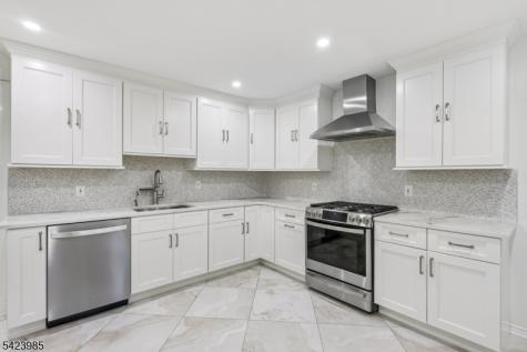 2004 Winding Brook Way Scotch Plains NJ 07076
