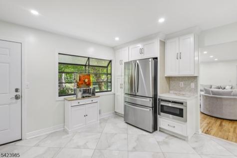 2004 Winding Brook Way Scotch Plains NJ 07076