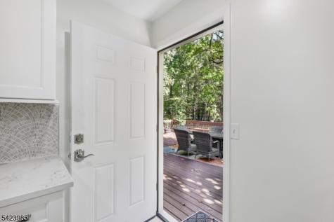 2004 Winding Brook Way Scotch Plains NJ 07076