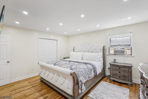 2004 Winding Brook Way Scotch Plains NJ 07076