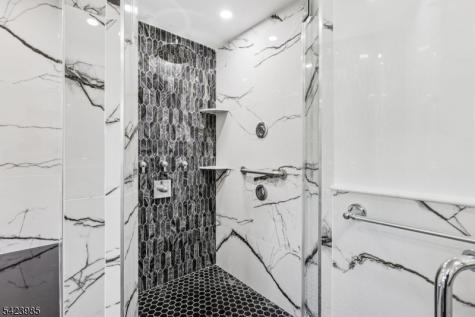 2004 Winding Brook Way Scotch Plains NJ 07076
