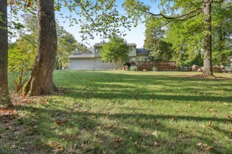 2004 Winding Brook Way Scotch Plains NJ 07076