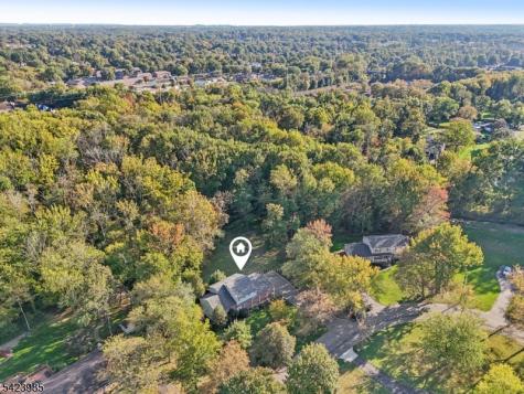 2004 Winding Brook Way Scotch Plains NJ 07076