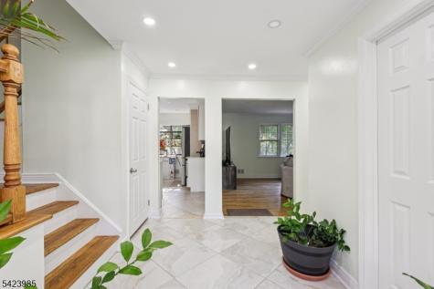 2004 Winding Brook Way Scotch Plains NJ 07076