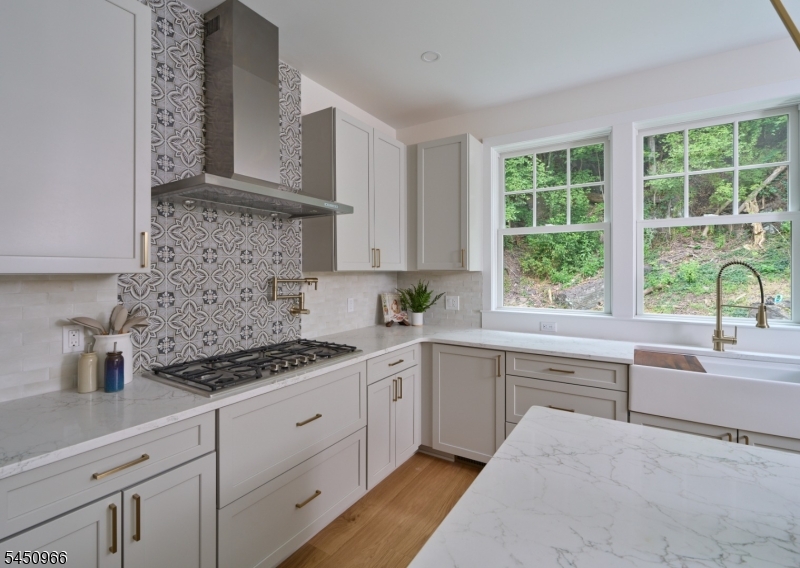 30 N Franklin Street Lambertville NJ 08530