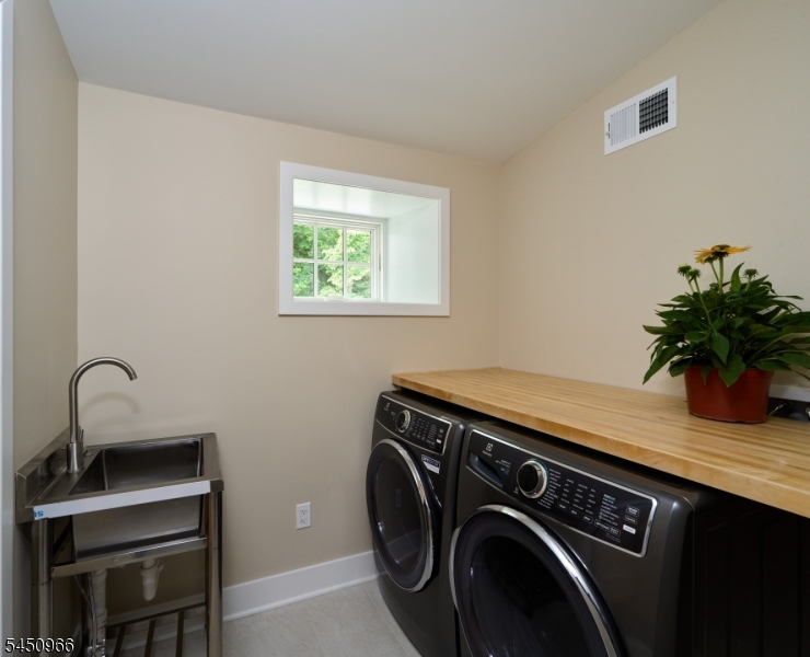 30 N Franklin Street Lambertville NJ 08530