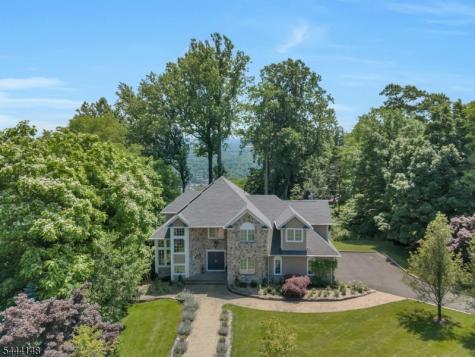 18 Bayview Terrace Green Brook NJ 08812