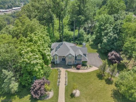 18 Bayview Terrace Green Brook NJ 08812