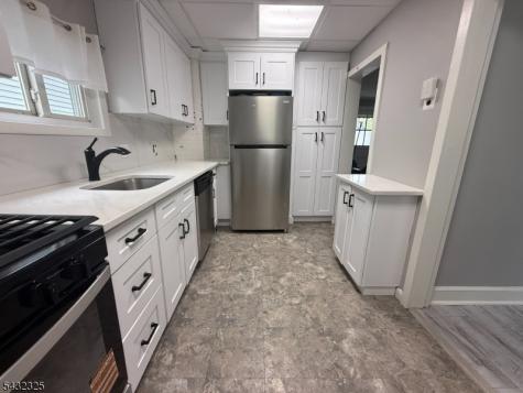 18 Fletcher Place Parsippany-troy Hills NJ 07878