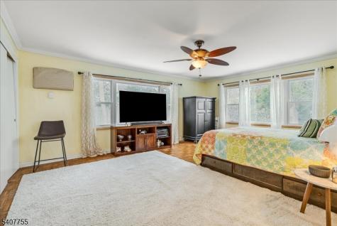 8 Highmont Terrace Montclair NJ 07042