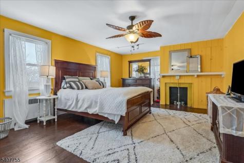 8 Highmont Terrace Montclair NJ 07042