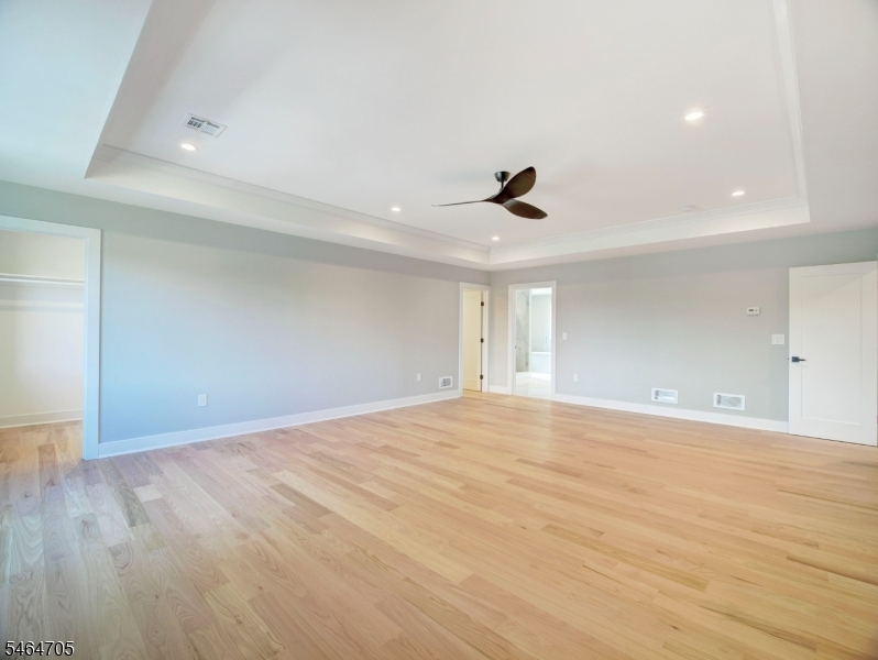 529 Wood Avenue Edison NJ 08820