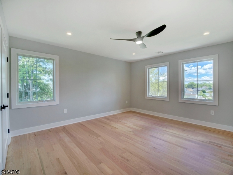 529 Wood Avenue Edison NJ 08820